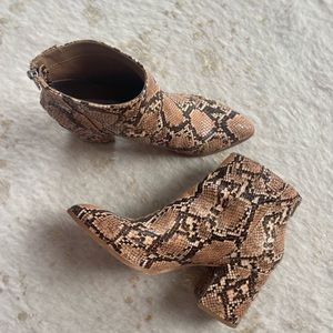 Snakeskin Steve Madden Booties